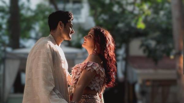 ఢిల్లీలోని జింఖానా క్లబ్ లో..