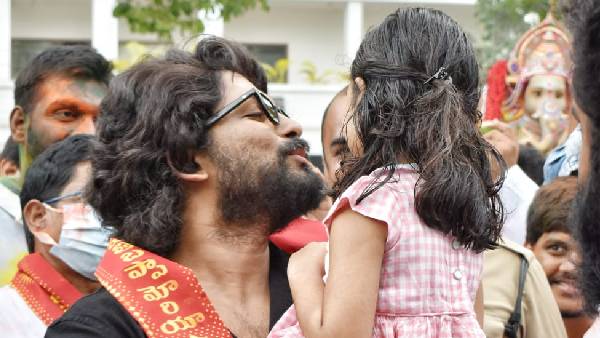 Allu Arjun and his staff bid adieu to Lord Ganesh,