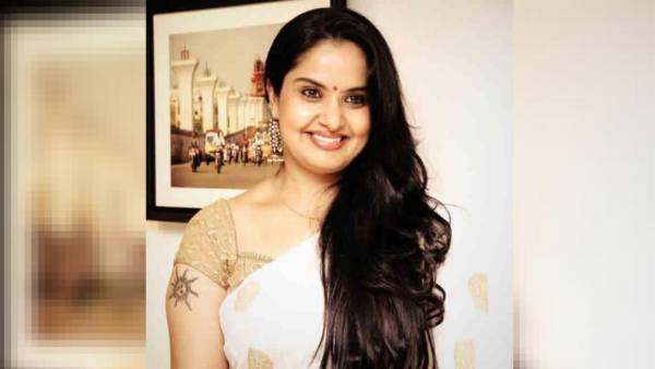 వయసు ఎంతంటే..