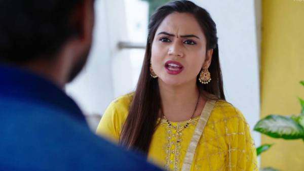 నందూ, లాస్యను ఉండమంటూ