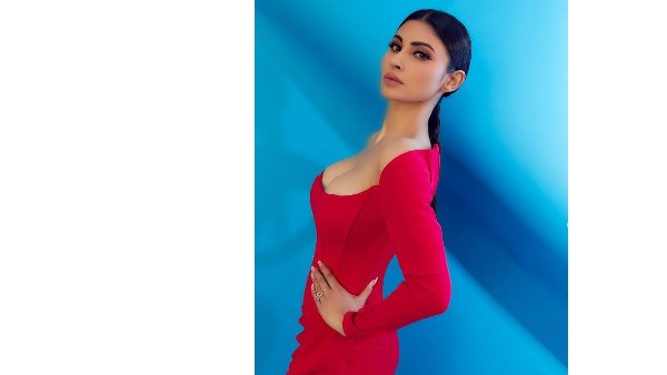 సోషల్ మీడియాలో యాక్టివ్గా