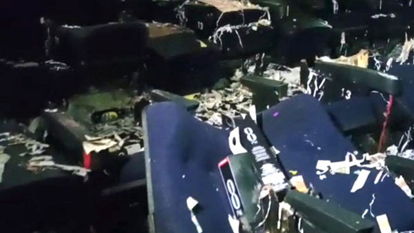 ఫ్యాన్స్​ హంగామా..