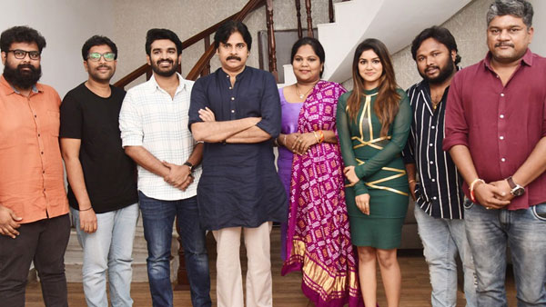 పవన్ కల్యాణ్ చేతుల మీదుగా ట్రైలర్