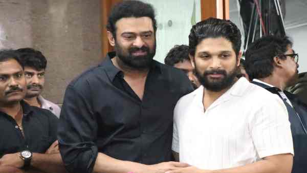 ఇంటి వద్దనే అభిమానుల సందర్శనార్థం