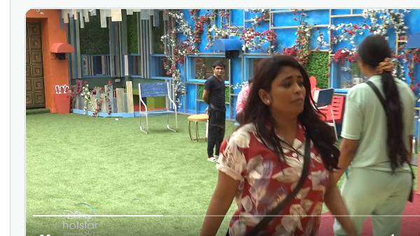 వాళ్లతో కూడా గొడవ పడుతూ