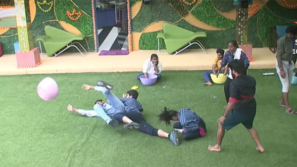  ఫిజికల్ గా మారిన గేమ్..