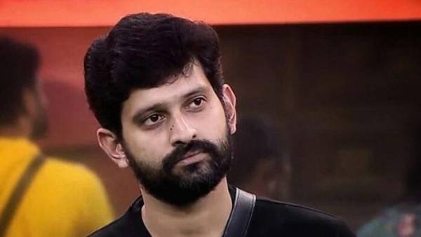 నాన్నగారితో మాట్లాడింది చాలా తక్కువ..