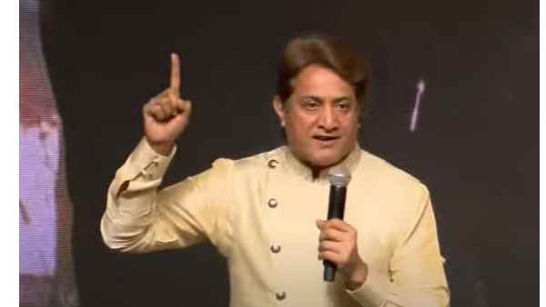 దర్శకుడు మోహన్ రాజా నమ్మకాన్ని