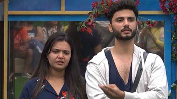 ఓటింగ్ తారుమారు.. స్థానాల్లోనూ