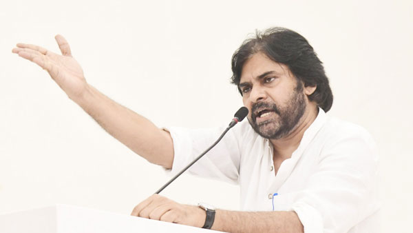  వైసీపీ నేతను దవడ పగిలేలా