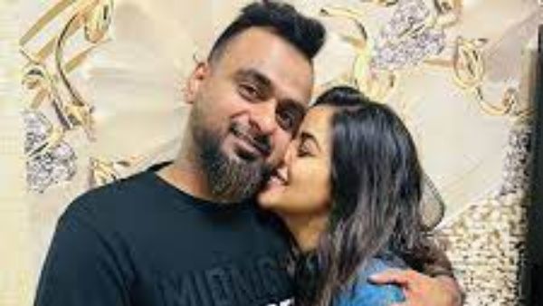 మారమని ఎప్పుడూ చెప్పలేదు