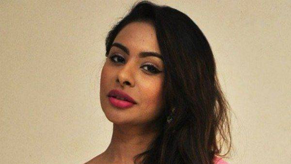 వైసీపీ నేతలకు స్ట్రాంగ్ వార్నింగ్..