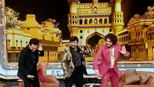 ఎక్కువ వాళ్లతోనే..