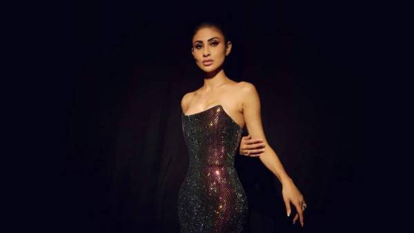 రాఖీ భాయ్ తో స్టెప్పులు..