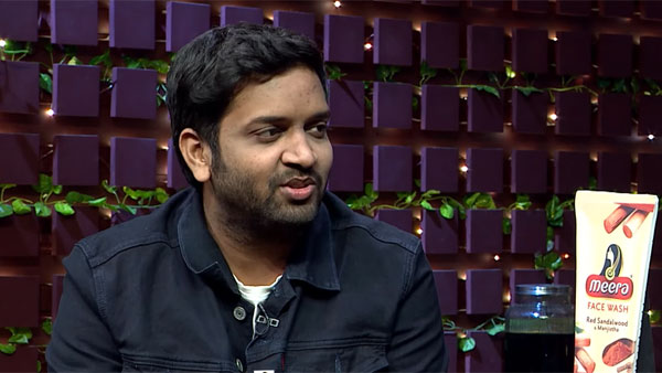 వెటకారం అనే తలగడతో..