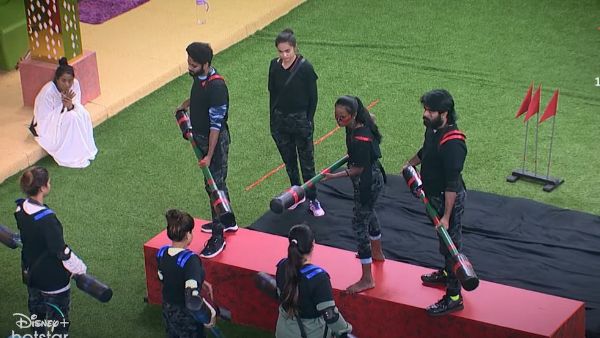 గొడవలు గట్టిగానే