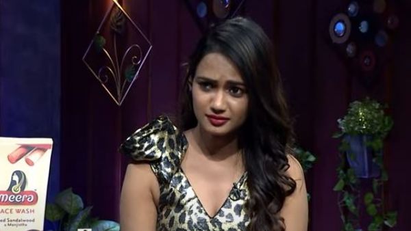 అందరూ సేఫ్ గేమ్ ఆడారు..