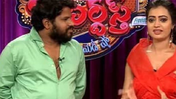 సిగ్గుపడి తలదించుకునేలా..