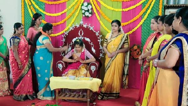 నా మాంగళ్యం ముఖ్యం అంటూ చంద్రమ్మ