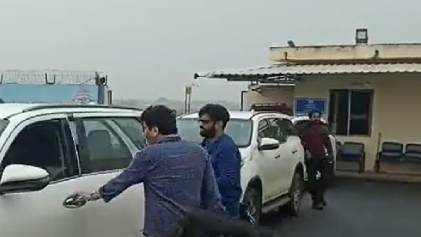 హరిద్వార్‌లో కృష్ణ అస్థికల నిమజ్జనం