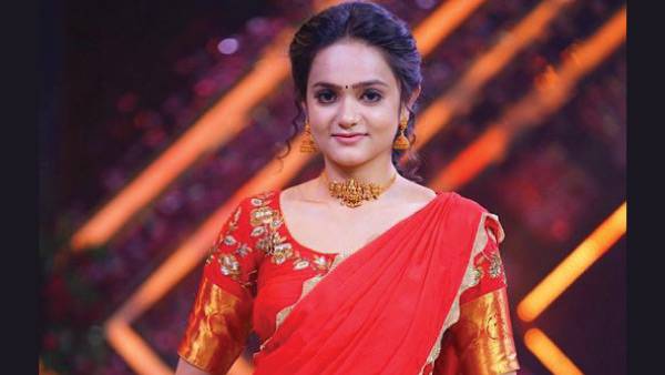  ఒక్కొక్కరుగా ఇంటి బాట..