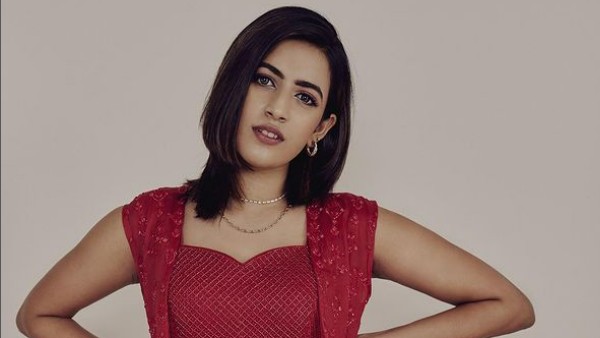 అలా పరిచయం.. ఫుల్ ఫేమస్