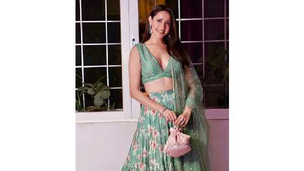 అప్పుడప్పుడూ అందాల వల