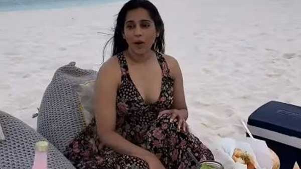 సోషల్ మీడియాలో సందడి