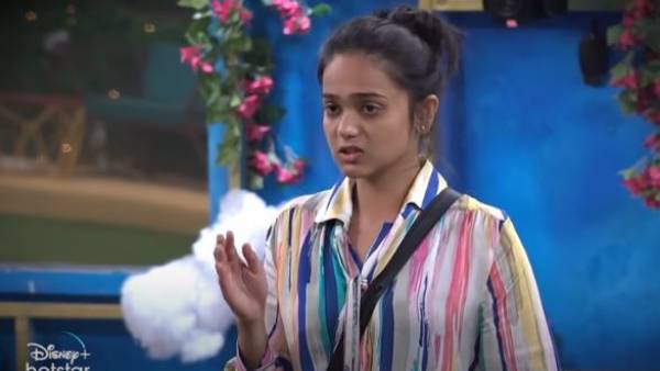 నామినేషన్లలో ఆరుగురు..