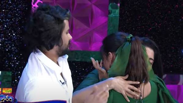  బిగ్ బాస్ సీజన్ 4 వర్సెస్ సీజన్ 5..