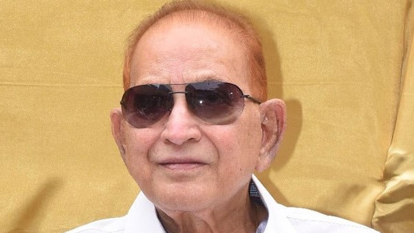 కృష్ణ అంత్యక్రియలు అక్కడే