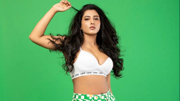 చిన్న వయసులో బోల్డు రోల్