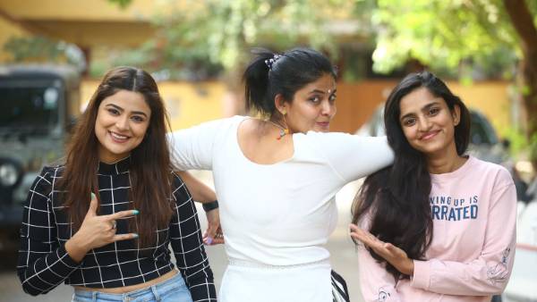 సరోగసి ఫెర్టిలిటి సెంటర్లో