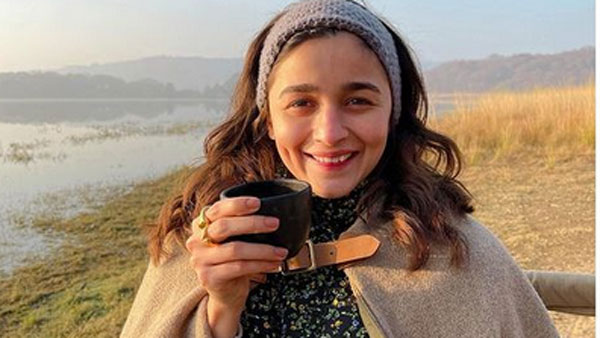 లవ్ చేసి చేసీ.. ఇటీవలే పెళ్లి