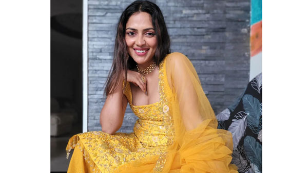 నాలుగేళ్లకు విడాకులు..