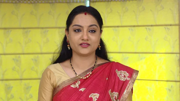 ధరణికి వడ్డించిన రిషి..