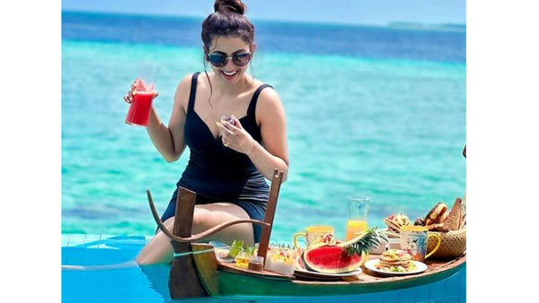 ఢీ షోలోకి రాక.. వరుస ఆఫర్లు