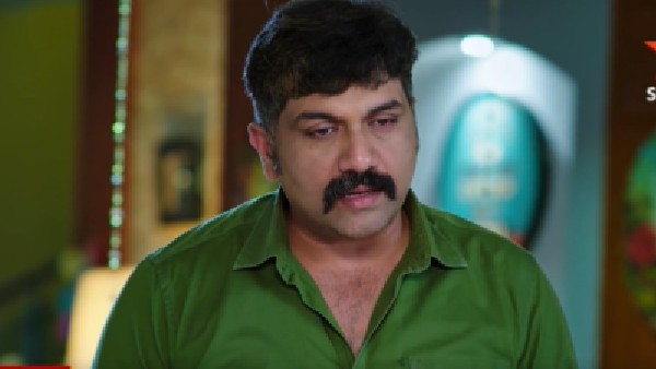 తులసి బాధ.. ఇంట్లో అలా