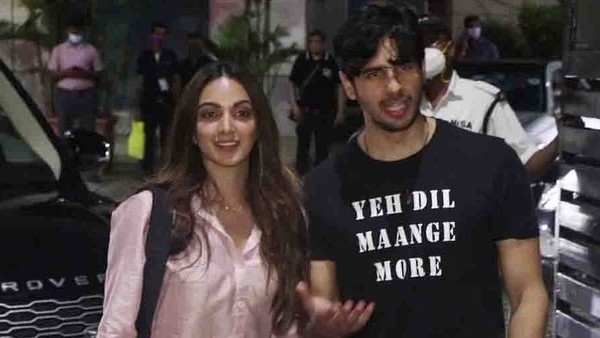 మొదట గోవాలో..