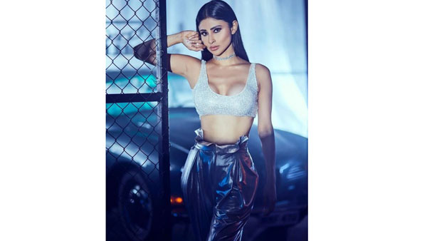 అందాలతో వల వేస్తోన్న నటి