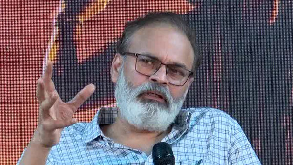 కొత్తవారికి అవకాశాలు