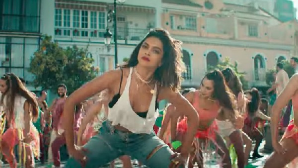 Shah rukh khan Pathaan movie second song jhoome jo pathaan song released