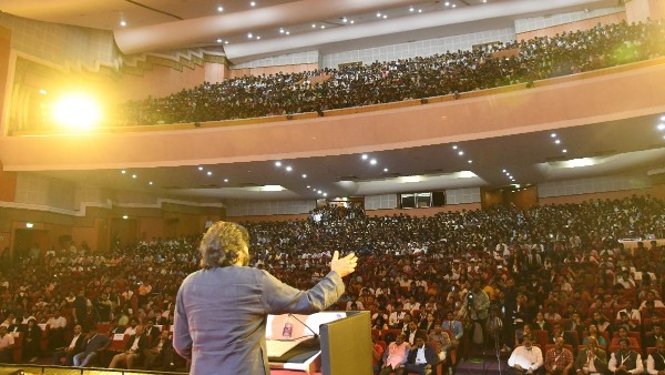 నా దేశం... నా జాతి కోసమే