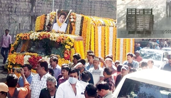 కళ్లముందే కదలాడుతున్నాయి..