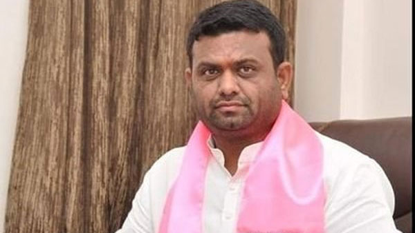 టీఆర్ఎస్ ఎమ్మెల్యేకు కూడా