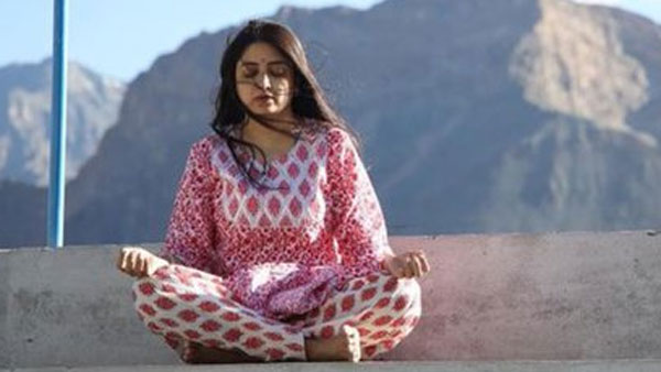 ఫొటోలు బయటకురావడంతో..