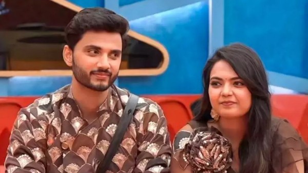 మెరీనాకు అంత.. మొత్తంగా