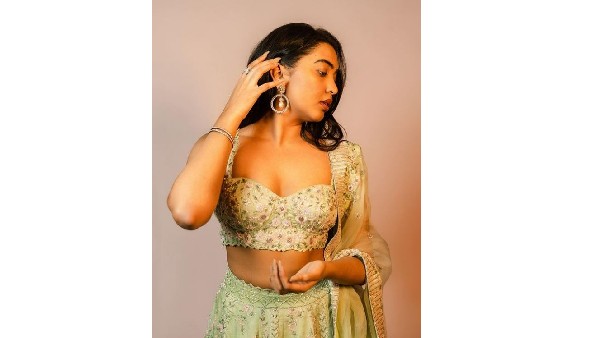 అప్పుడప్పుడూ హాట్ ట్రీట్