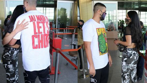 బెడ్‌రూంలో రచ్చ.. ఫొటోతోనే