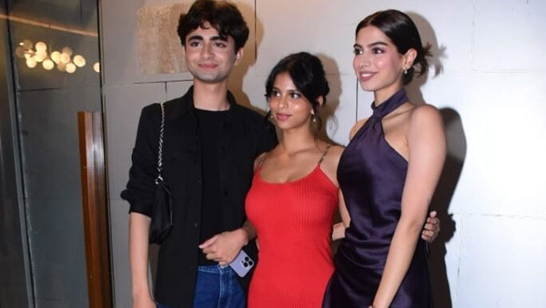 రెడ్ డ్రెస్ లో..